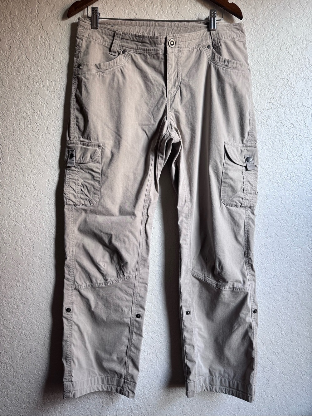 KÜHL Splash Cargo Roll-Up Hiking Pants Khaki Tan Women's Size 12 Regular
